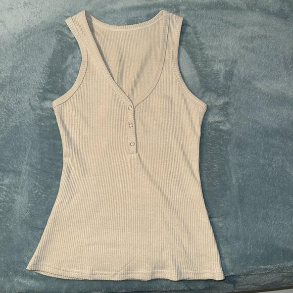 NWOT Khaki Ribbed Tank Top - Picture 4 of 7